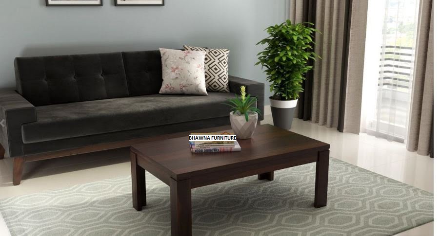 Coffee Table in Brown color in Wood