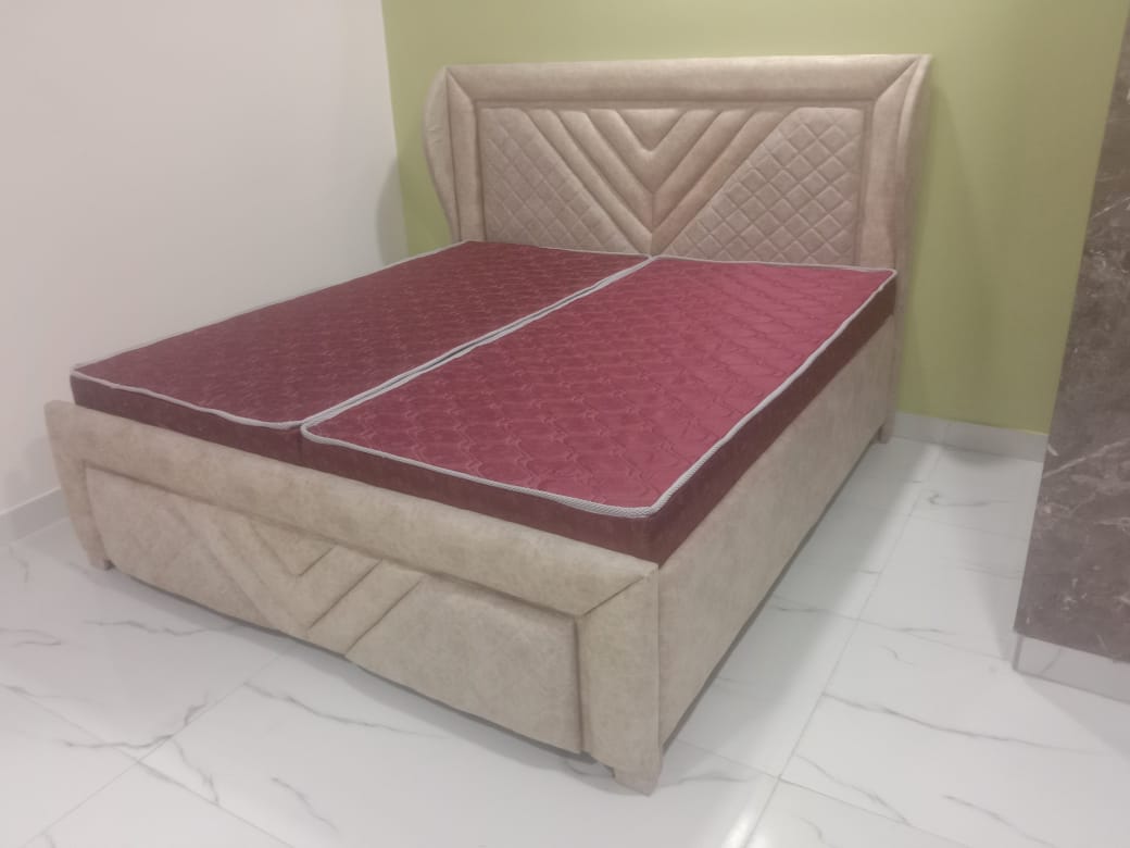 Double Bed in Cushion Cube