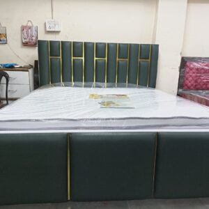 standing strip in golden