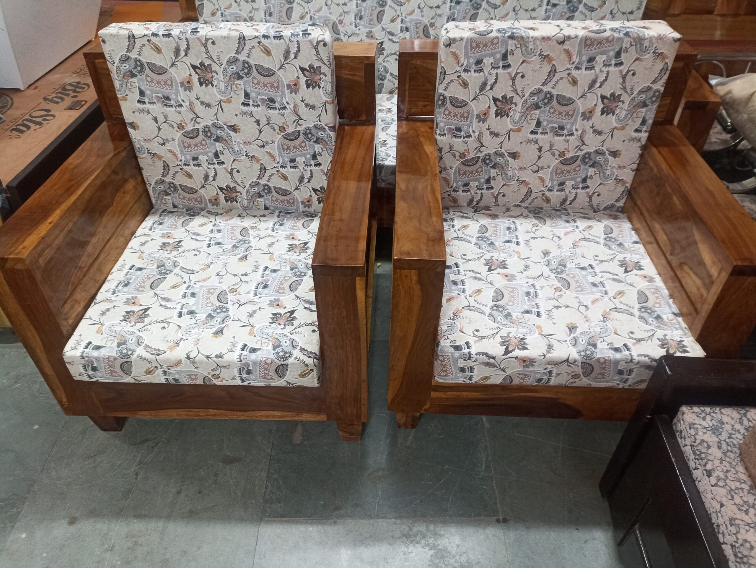 Wooden heavy sofa set solid - Image 2